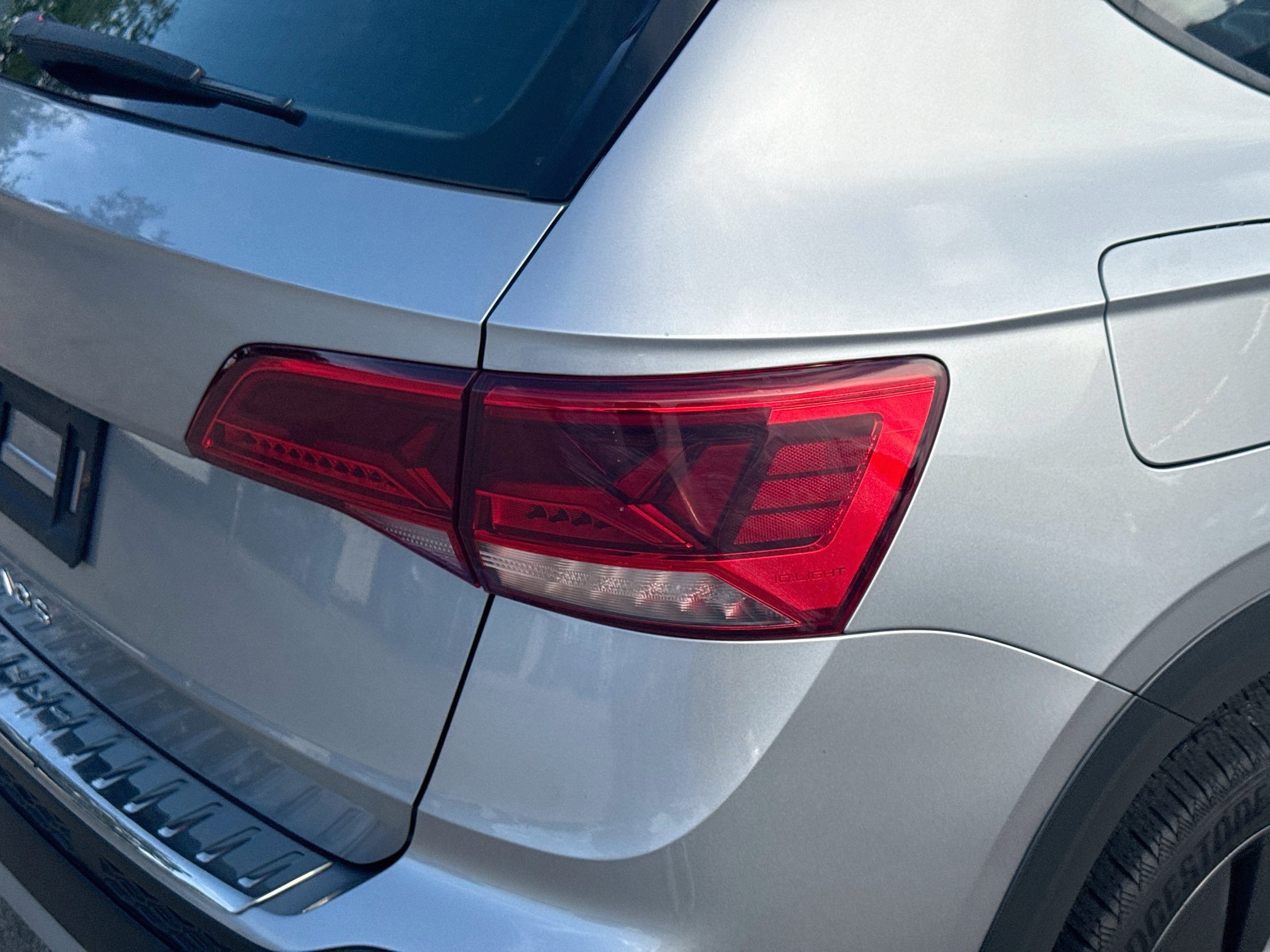 Certified 2023 Volkswagen Taos S FWD image 26