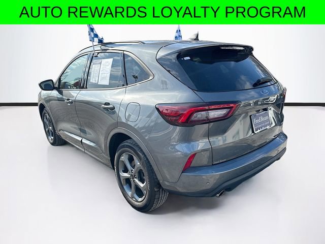 Used 2023 Ford Escape ST-Line w/ Tech Pack #1 AWD/4WD image 5