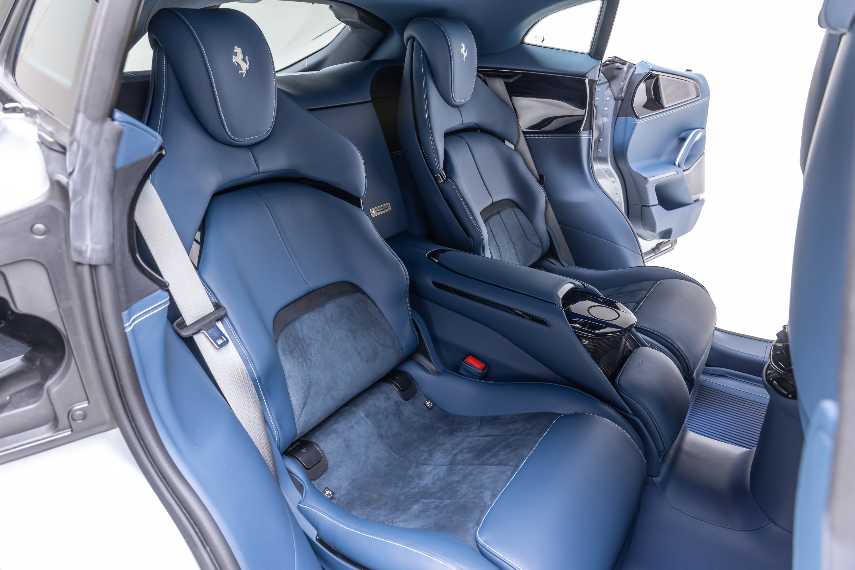 Certified 2025 Ferrari Purosangue AWD/4WD image 49