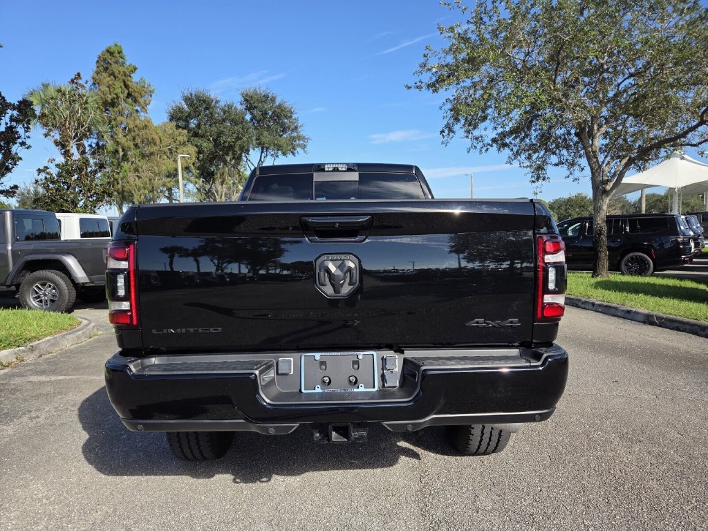 Used 2024 RAM 2500 Limited AWD/4WD image 6