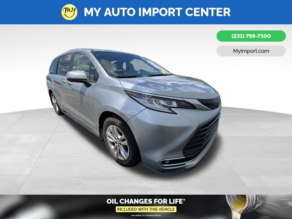 Used 2022 Toyota Sienna Limited AWD/4WD video 1