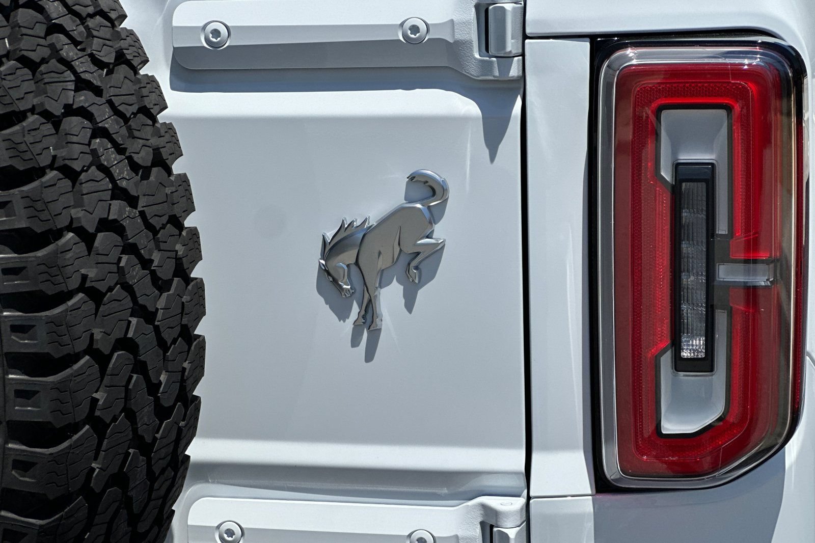 New 2026 Ford Bronco Badlands w/ Sasquatch Package AWD/4WD image 27