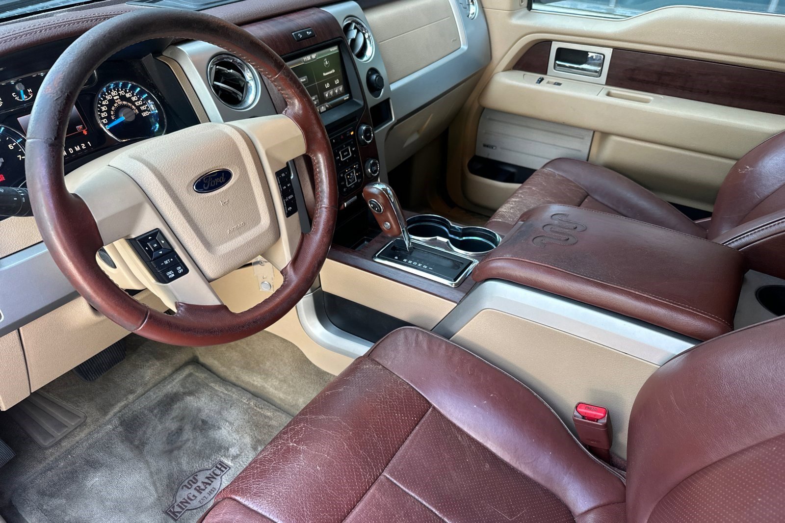 Used 2014 Ford F150 King Ranch w/ King Ranch Luxury Package AWD/4WD image 11