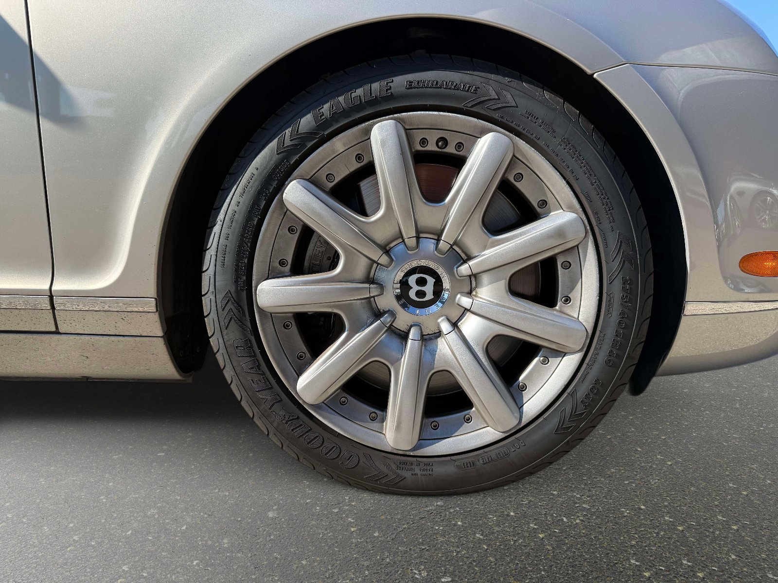 Used 2011 Bentley Continental GT Speed image 22