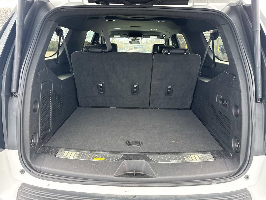Certified 2023 Chevrolet Suburban Premier image 11