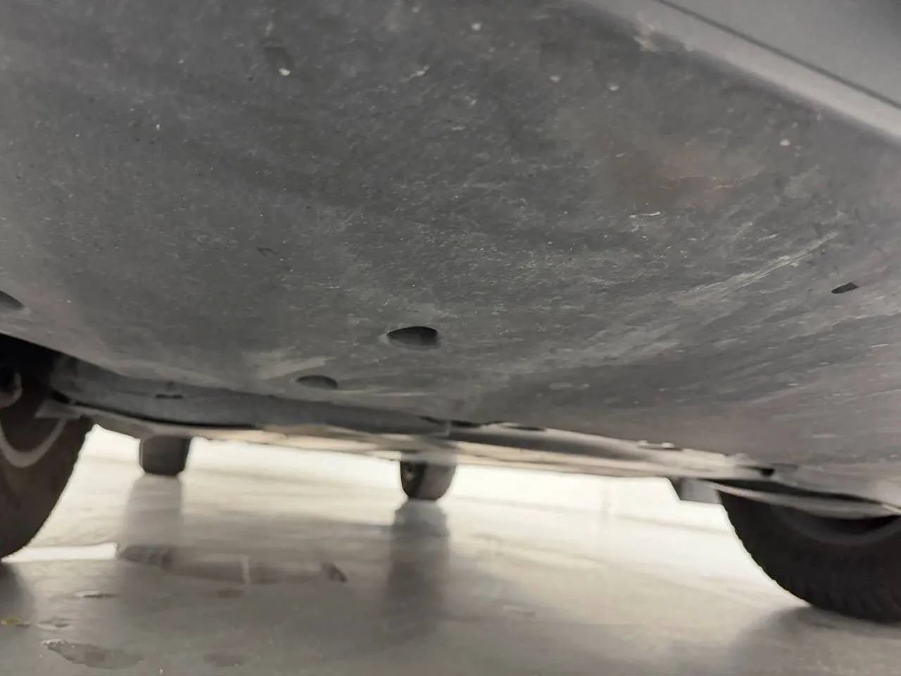 Used 2025 Tesla Cybertruck 2WD Crew Cab image 50