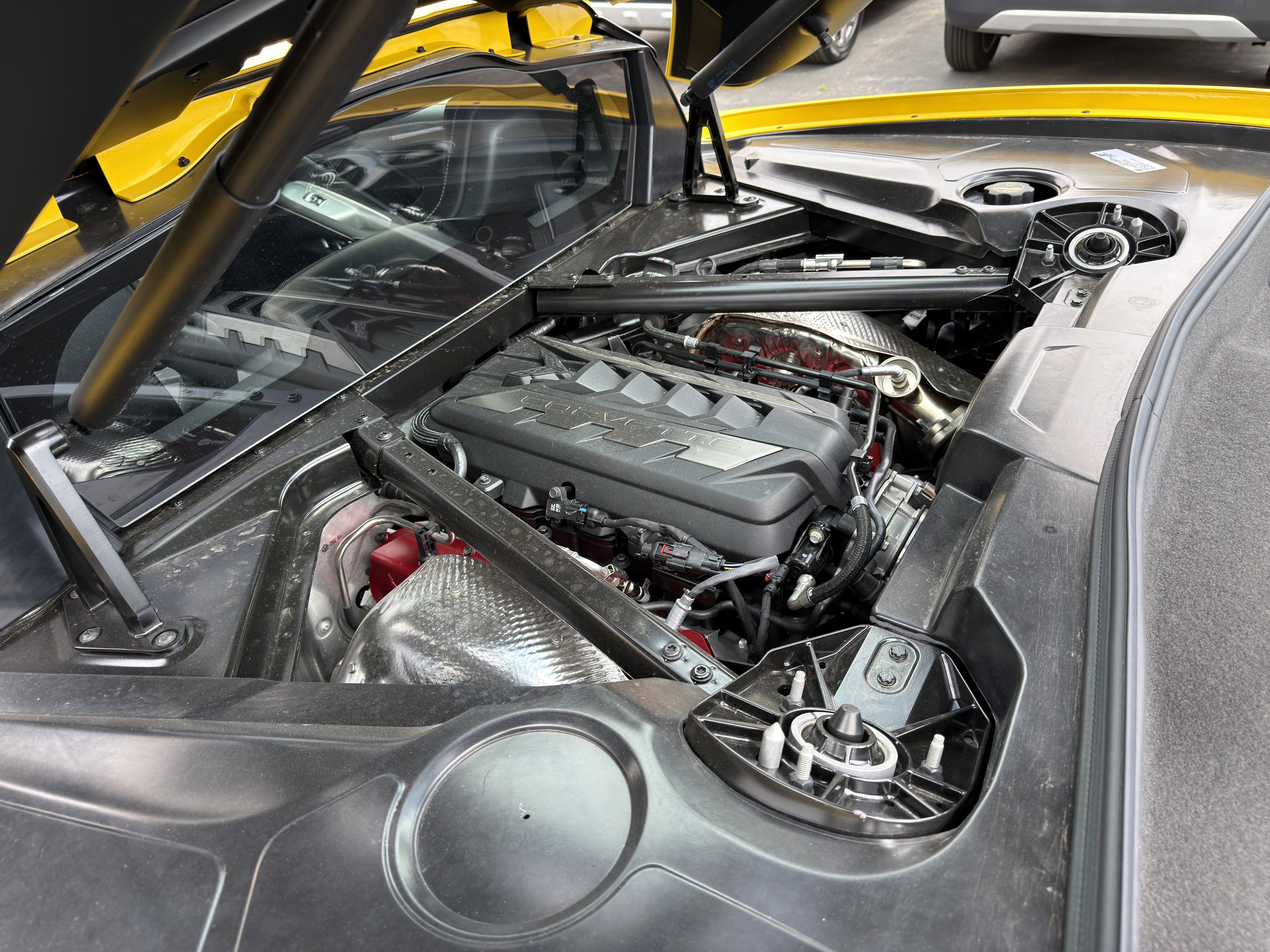 New 2026 Chevrolet Corvette Stingray Coupe w/ Z51 Performance Package RWD image 17