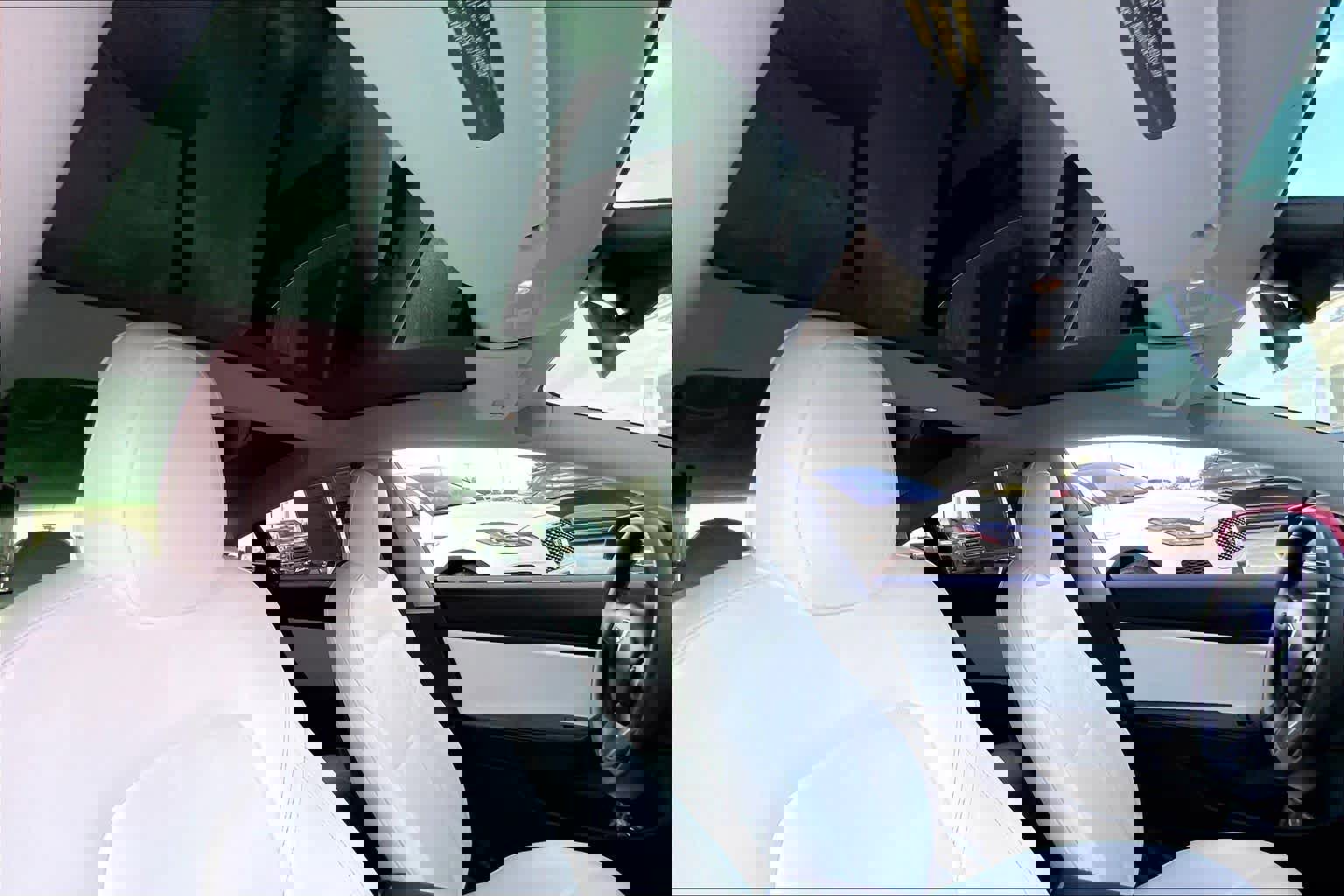 Used 2019 Tesla Model 3 Long Range image 19