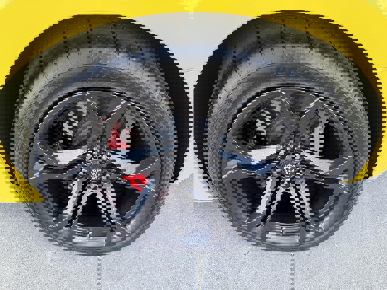 Used 2018 Chevrolet Camaro SS RWD image 45