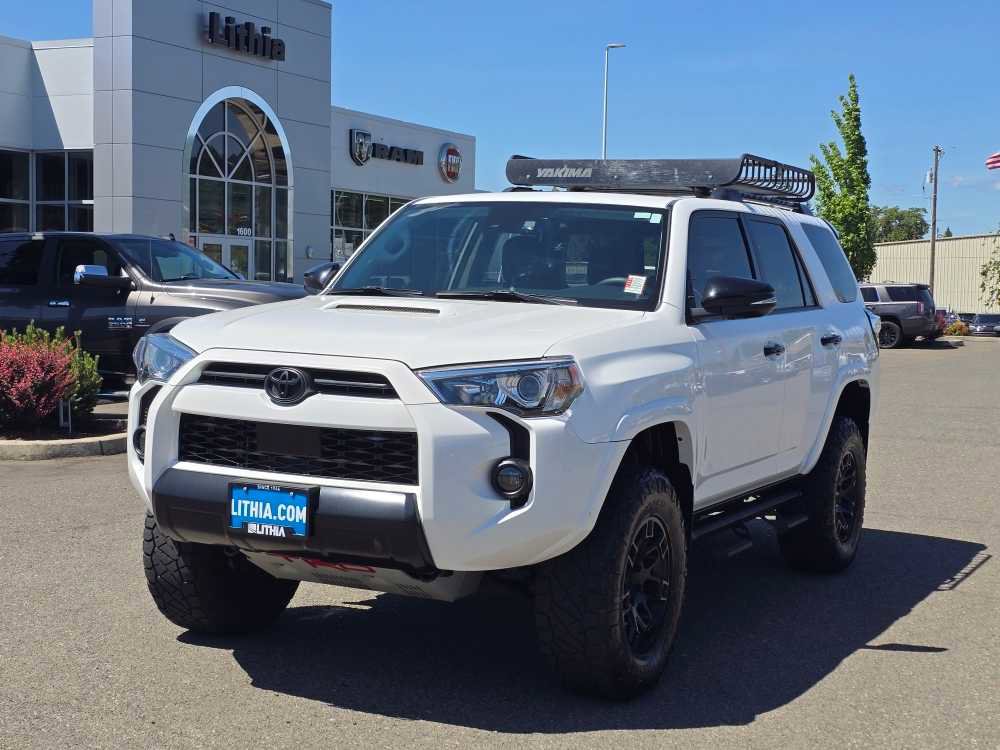 Used 2020 Toyota 4Runner Venture w/ Moonroof Package
