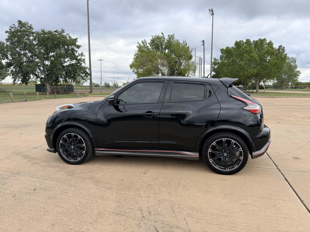 Used 2015 Nissan Juke NISMO AWD/4WD image 5