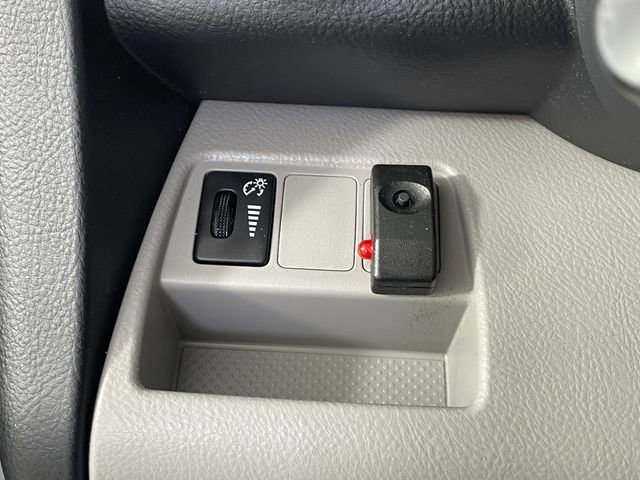 Used 2007 Toyota RAV4 Limited FWD image 13