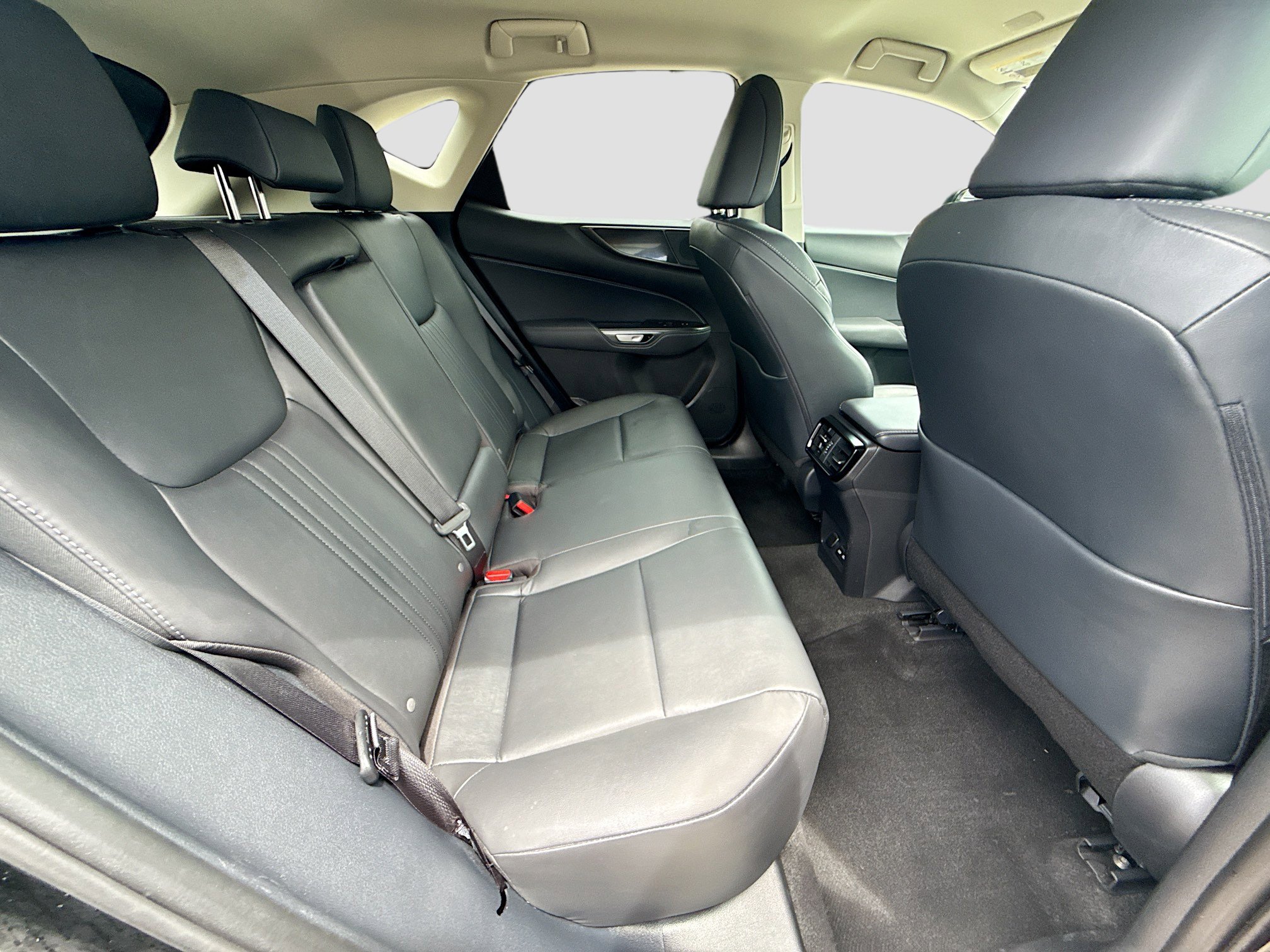 Used 2025 Lexus NX 250 FWD w/ Accessory Package (K3) image 26