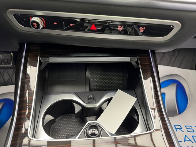 Used 2026 BMW X7 xDrive40i image 19