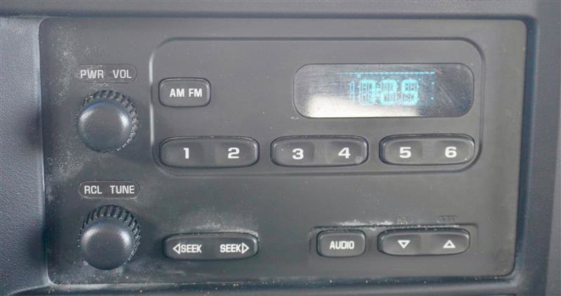 Used 2003 GMC Savana 1500 image 17