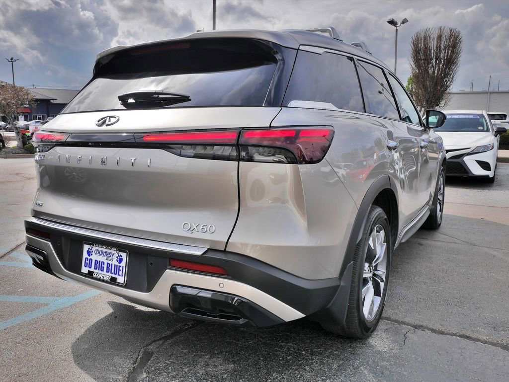 Used 2024 INFINITI QX60 Luxe w/ Vision Package image 5