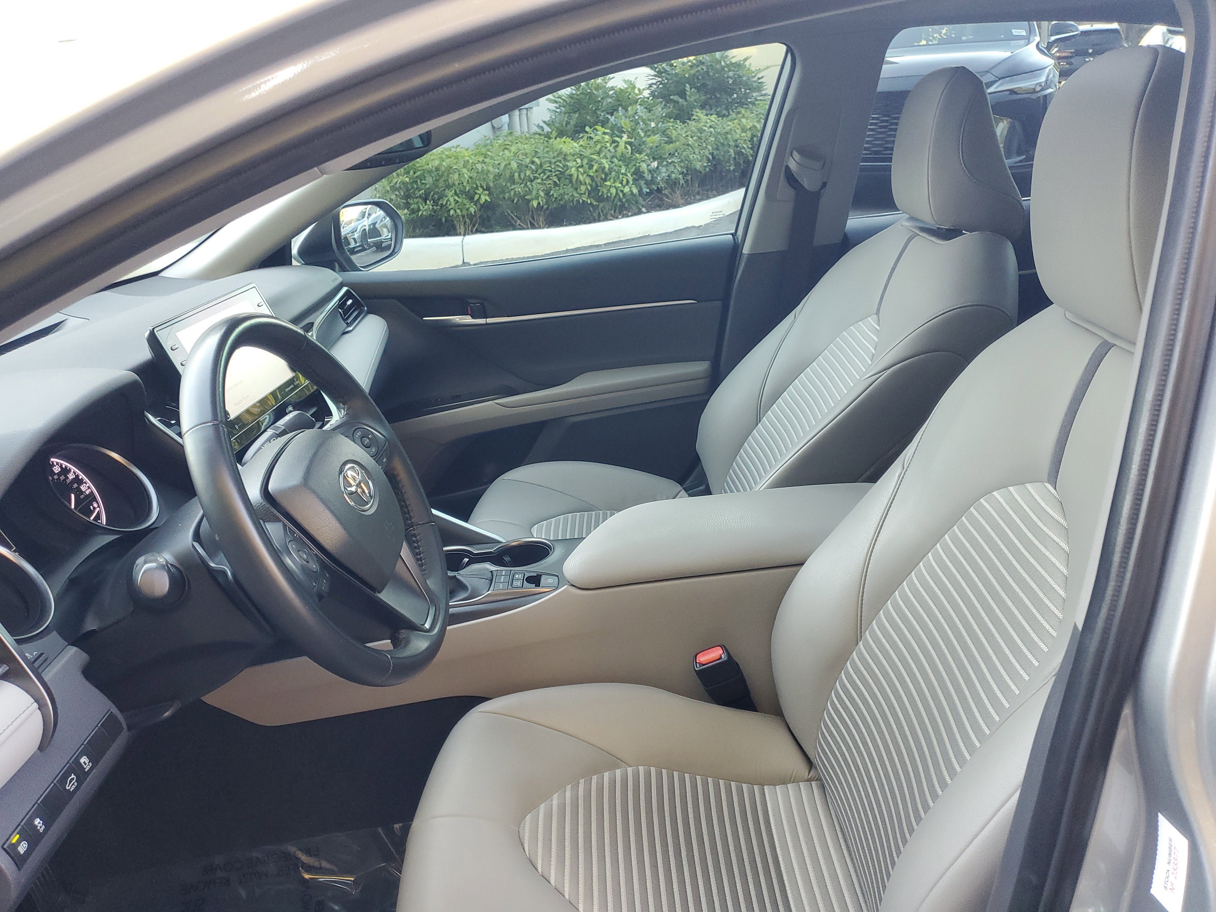 Used 2023 Toyota Camry SE image 15