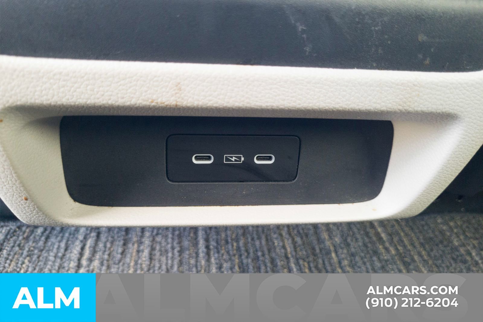 Used 2025 Honda Odyssey Elite image 24