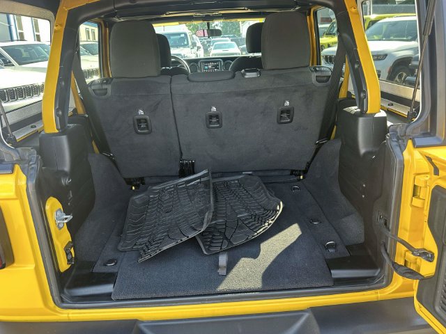 Certified 2021 Jeep Wrangler Unlimited Sport AWD/4WD image 14