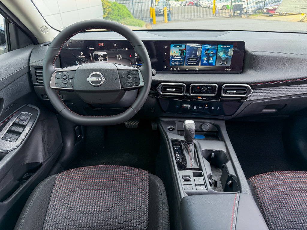 New 2027 Nissan Sentra SR FWD image 10