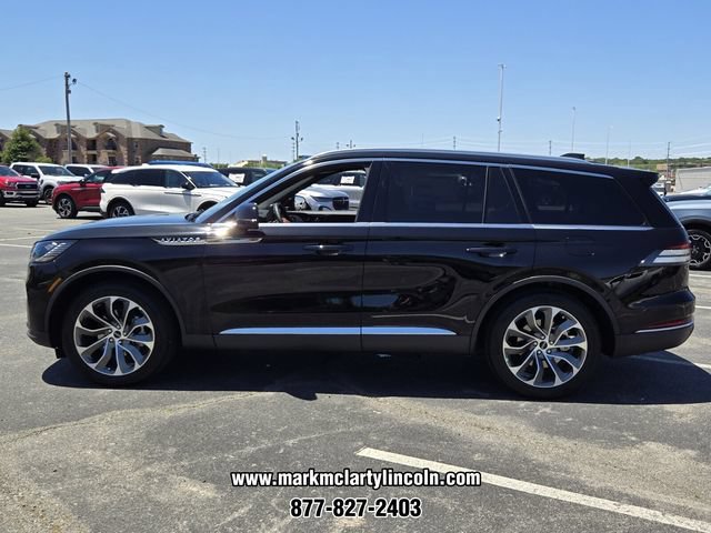 New 2026 Lincoln Aviator Reserve w/ Luxury Package RWD image 2