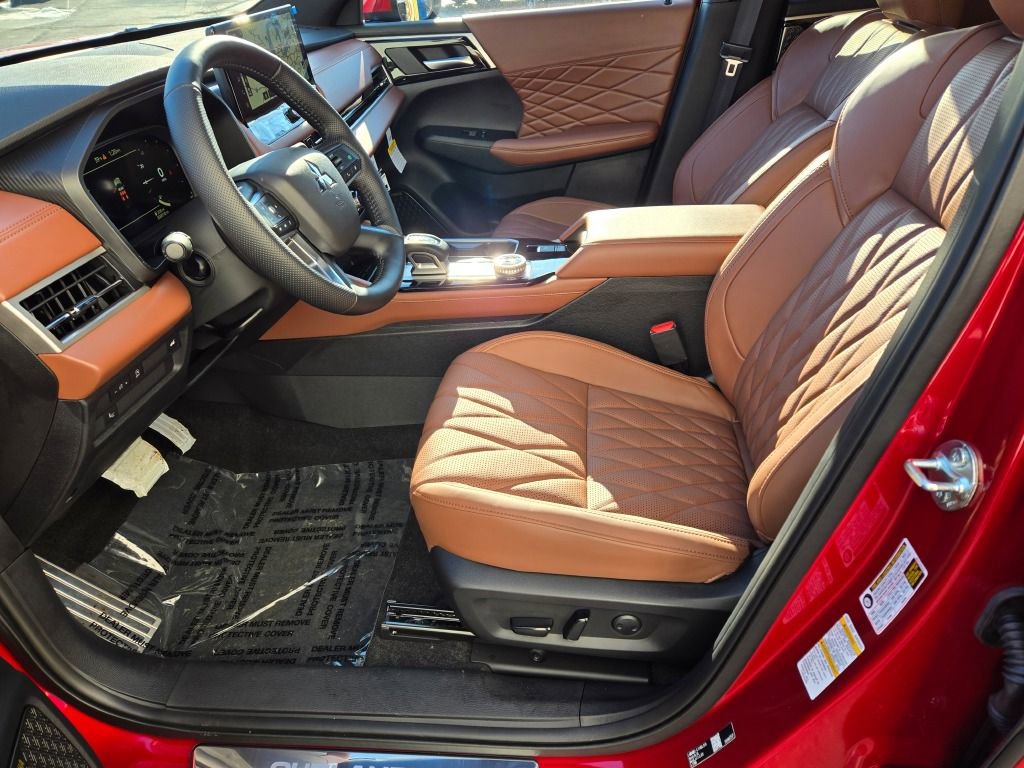 New 2026 Mitsubishi Outlander SEL image 17