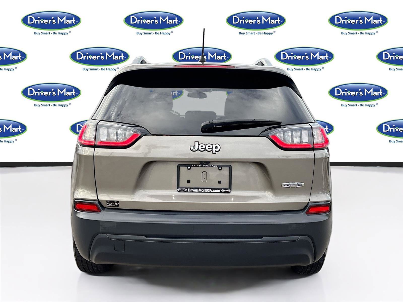 Used 2019 Jeep Cherokee Latitude w/ Popular Appearance Group image 6