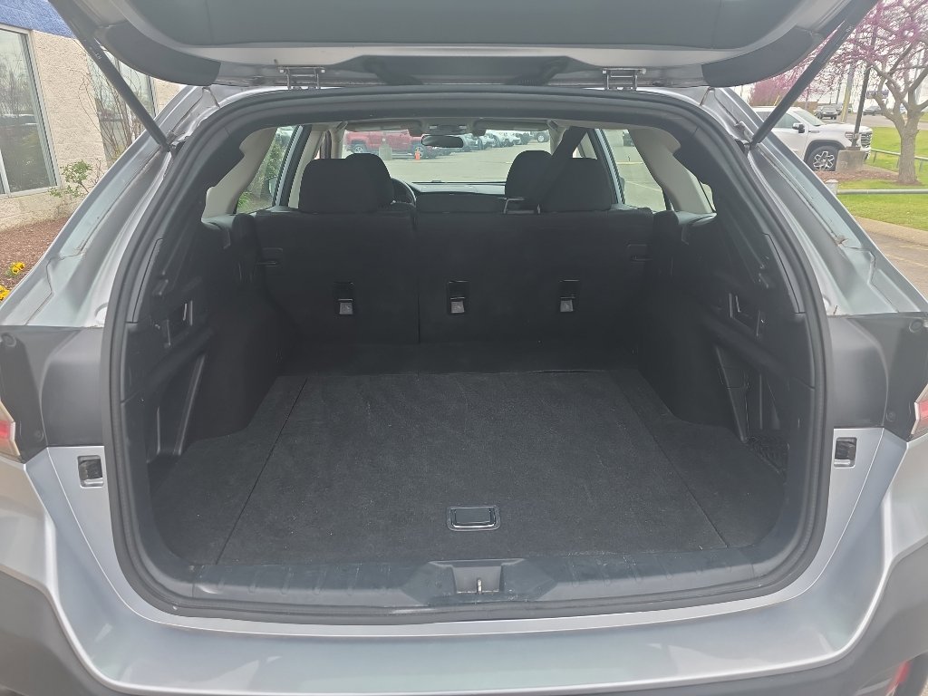 Used 2020 Subaru Outback image 13