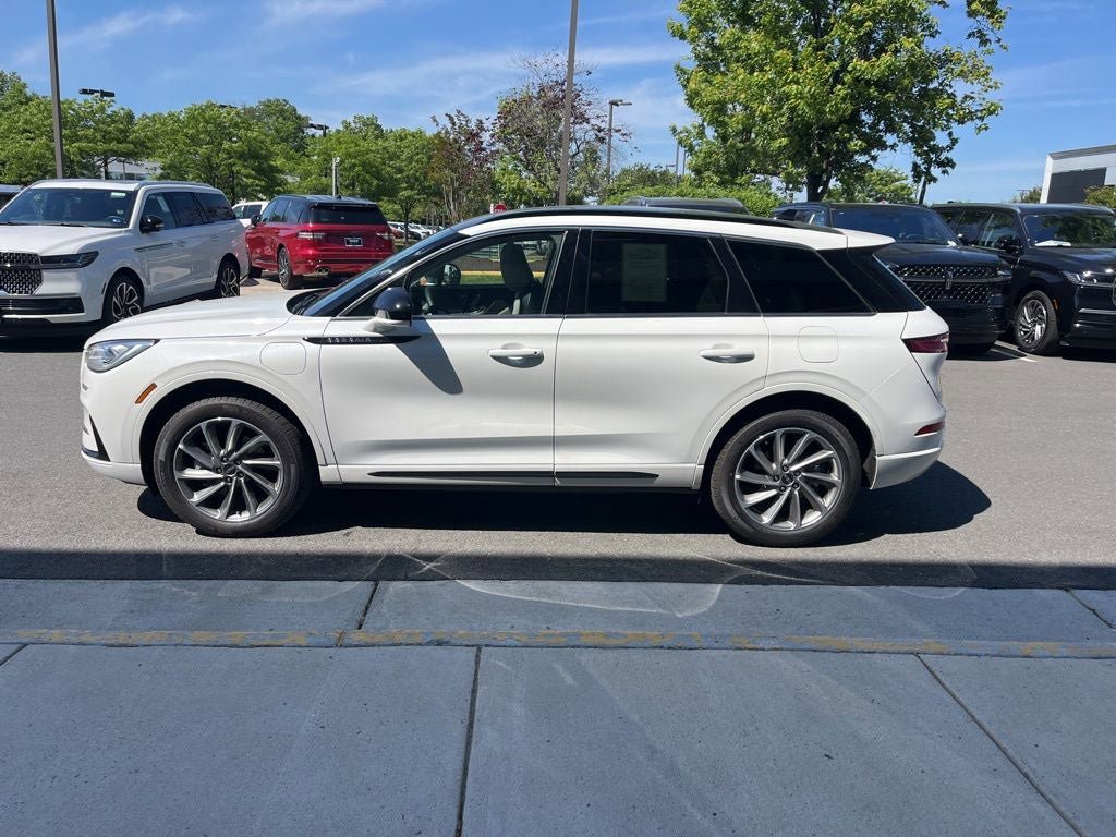 Used 2026 Lincoln Corsair Grand Touring AWD/4WD image 6