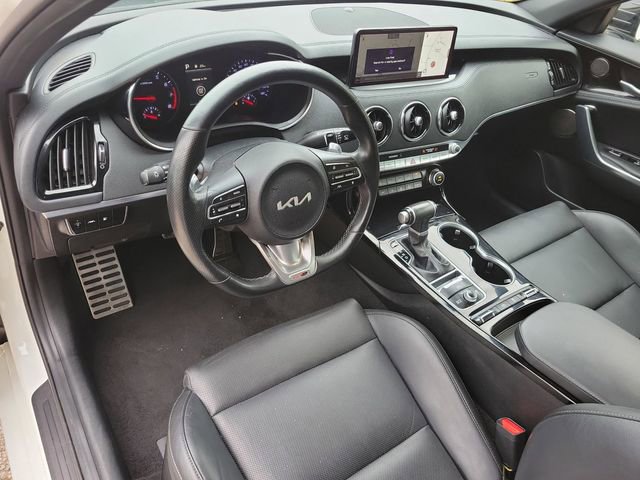 Used 2022 Kia Stinger GT-Line w/ Sun & Sound Package RWD image 8