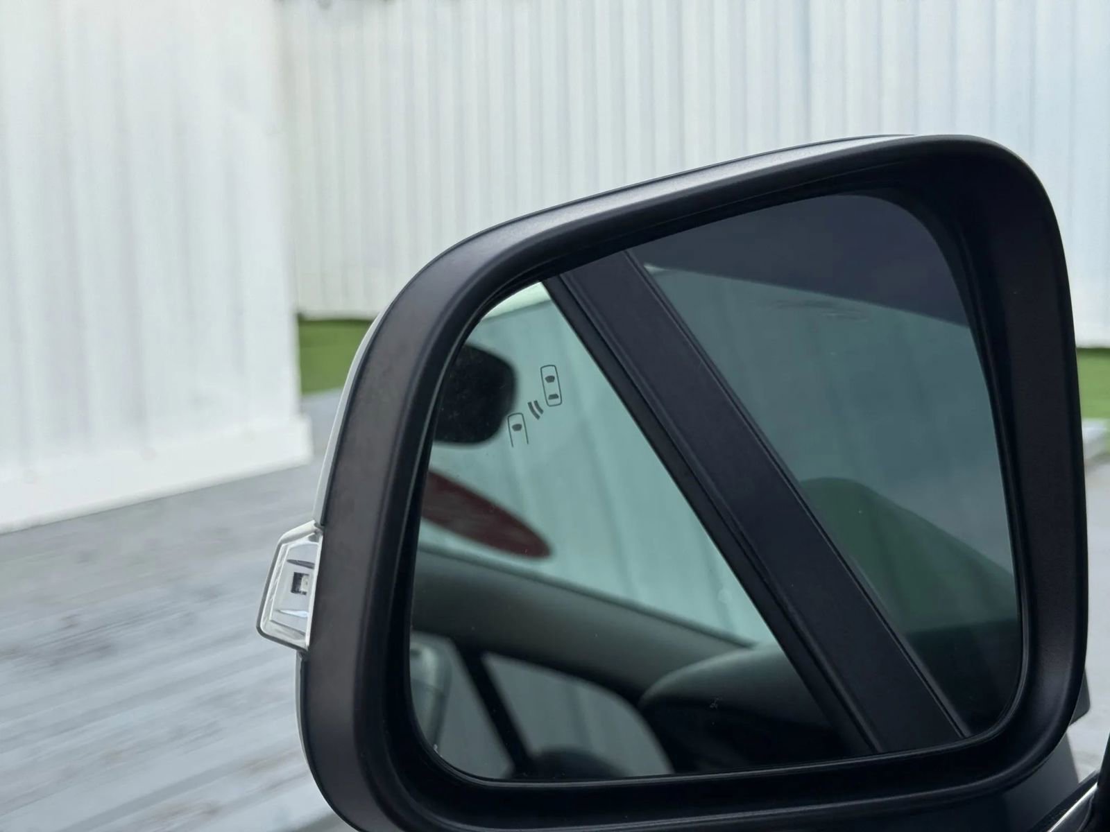 Used 2016 Buick Encore FWD image 27