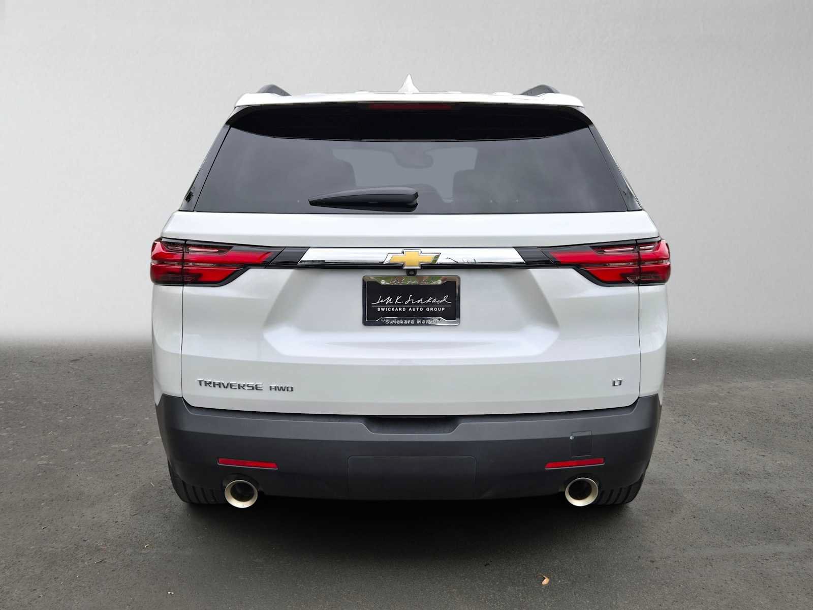 Used 2023 Chevrolet Traverse LT w/ LPO, Floor Liner Package AWD/4WD image 4