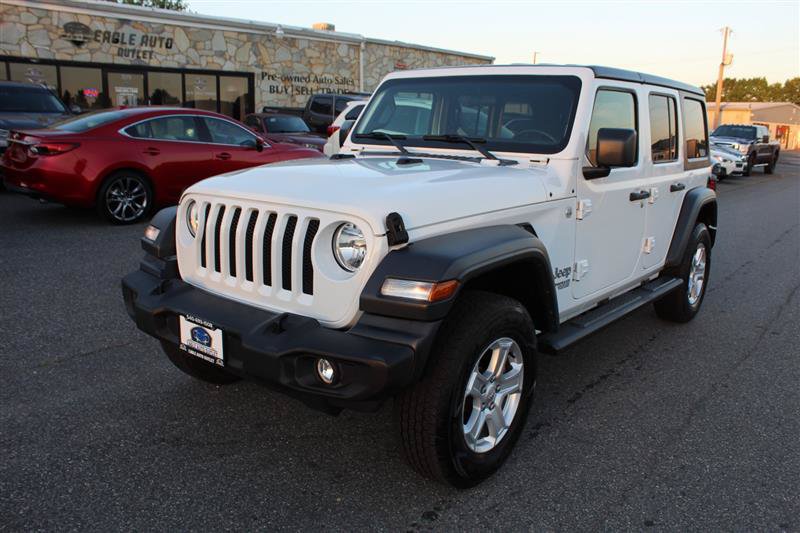 Used 2019 Jeep Wrangler Unlimited Sport S AWD/4WD image 3