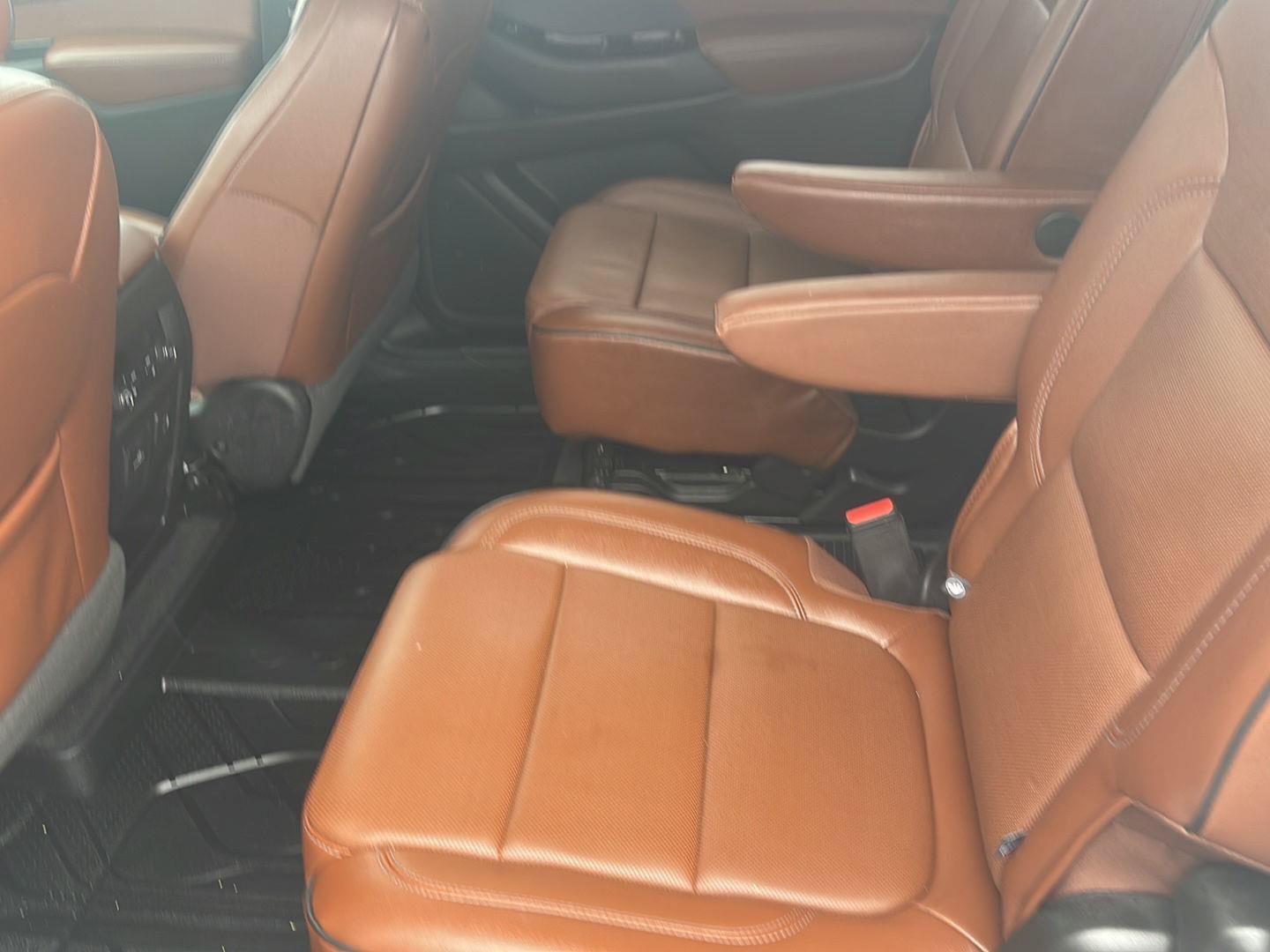 Used 2019 Chevrolet Traverse High Country w/ LPO, Floor Liner Package AWD/4WD image 7