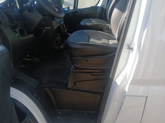Used 2024 RAM ProMaster 2500 w/ Convenience Group FWD image 22