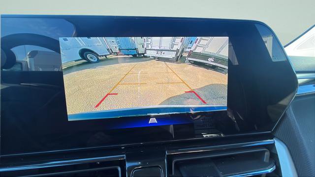 Used 2025 Chevrolet TrailBlazer LT AWD/4WD image 14