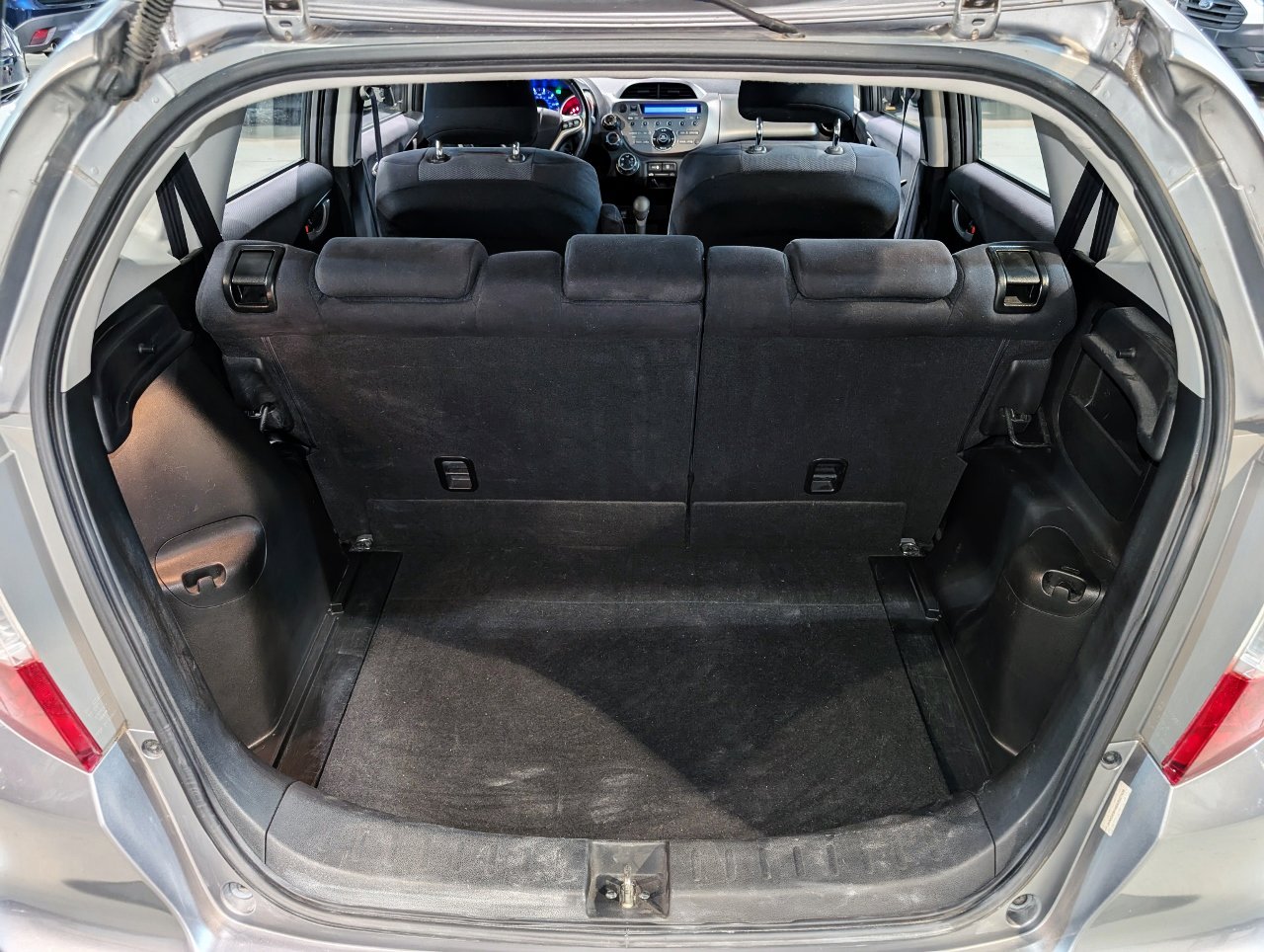 Used 2010 Honda Fit Sport image 20