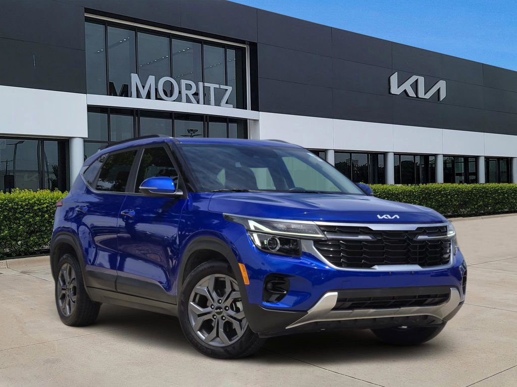 Certified 2024 Kia Seltos S image 1