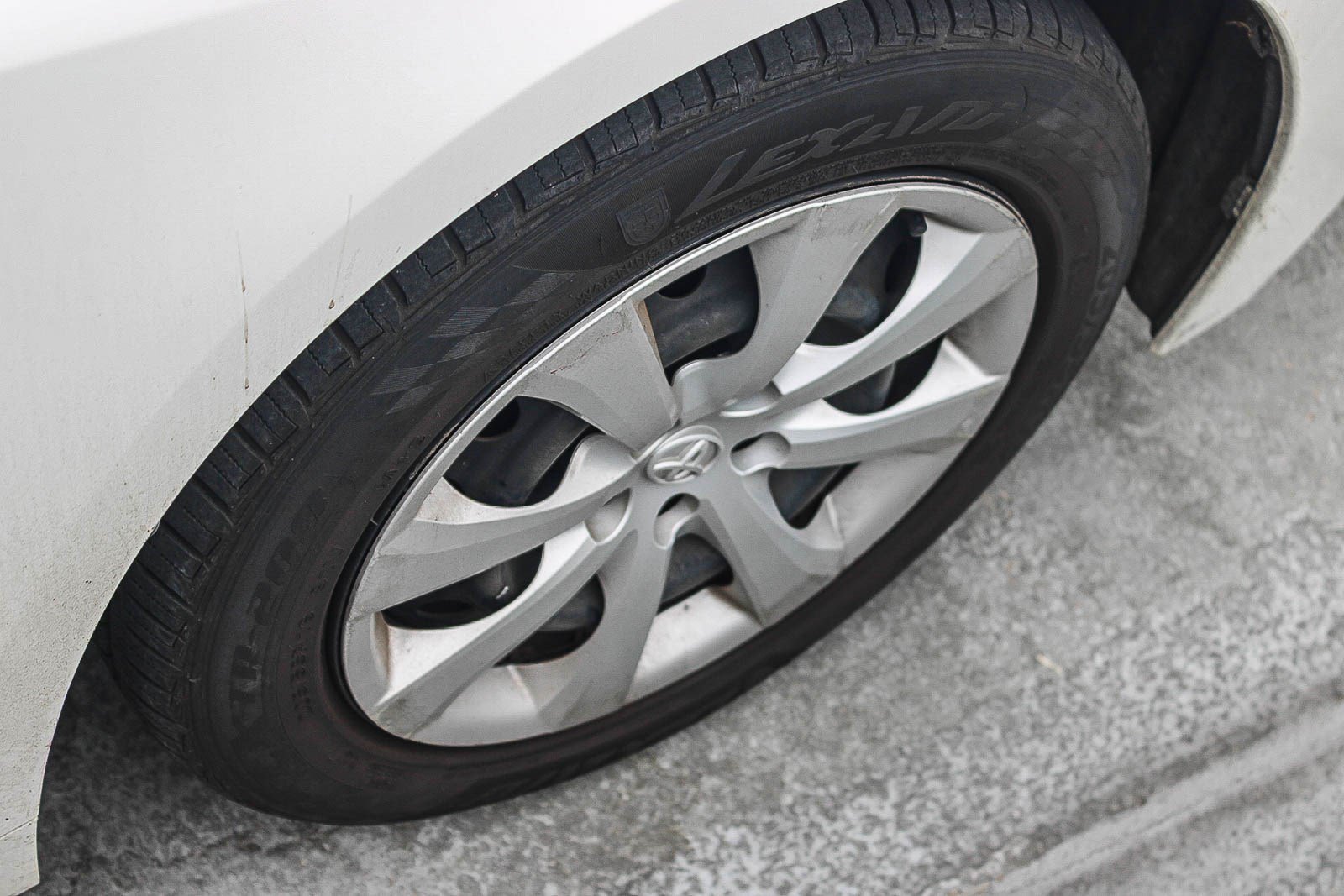 Certified 2024 Toyota Corolla LE FWD image 17
