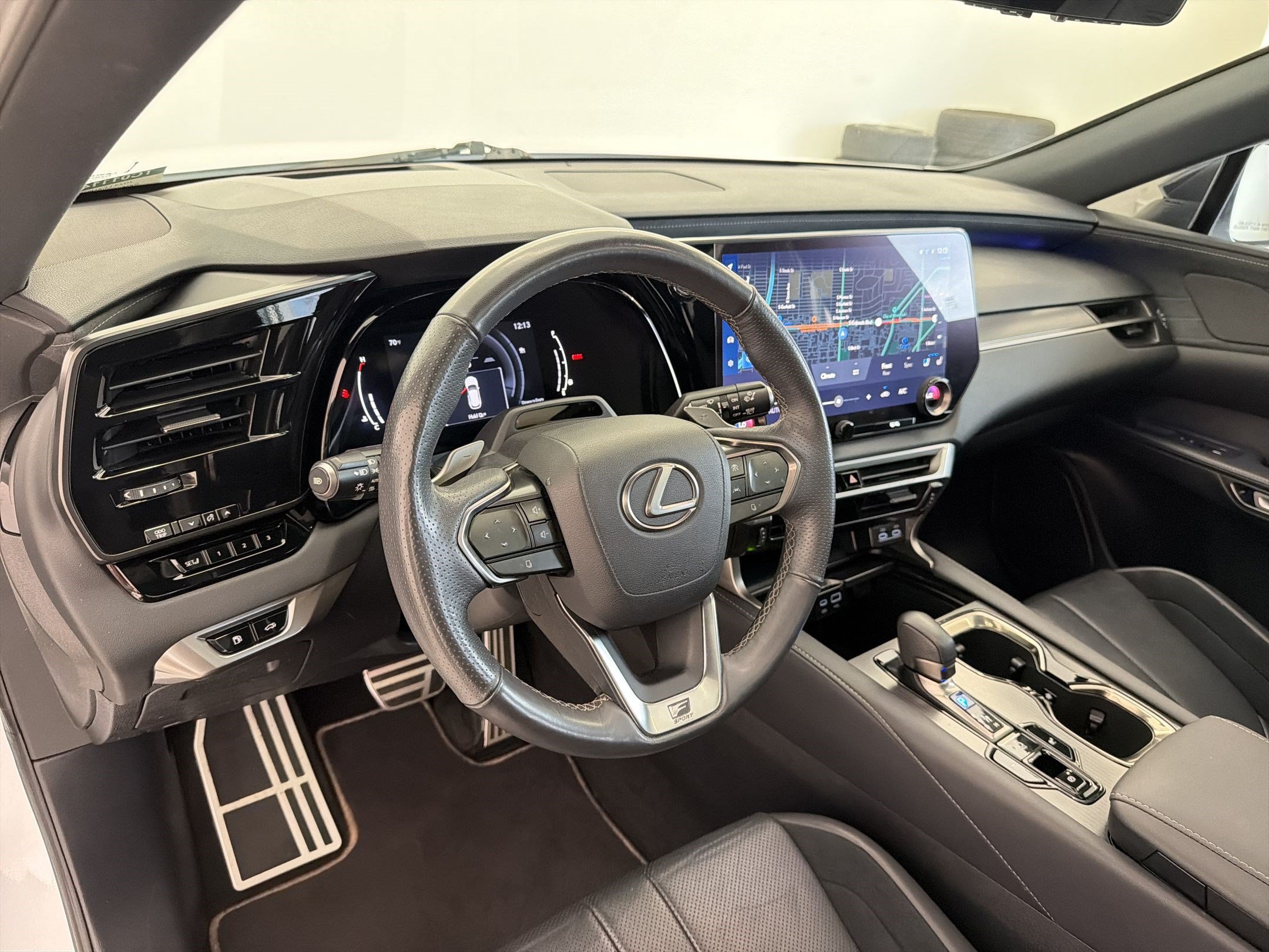 Used 2024 Lexus RX 500h F Sport w/ Convenience Package AWD/4WD image 4