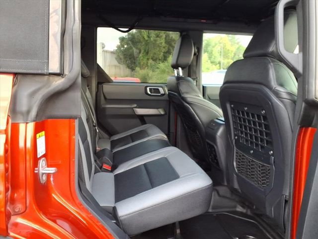 Used 2023 Ford Bronco Black Diamond image 4