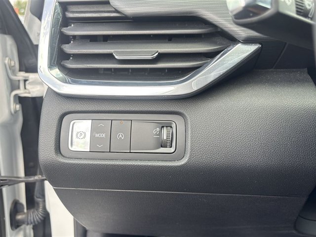 Certified 2024 GMC Acadia Elevation w/ LPO, Floor Liner Package FWD image 18
