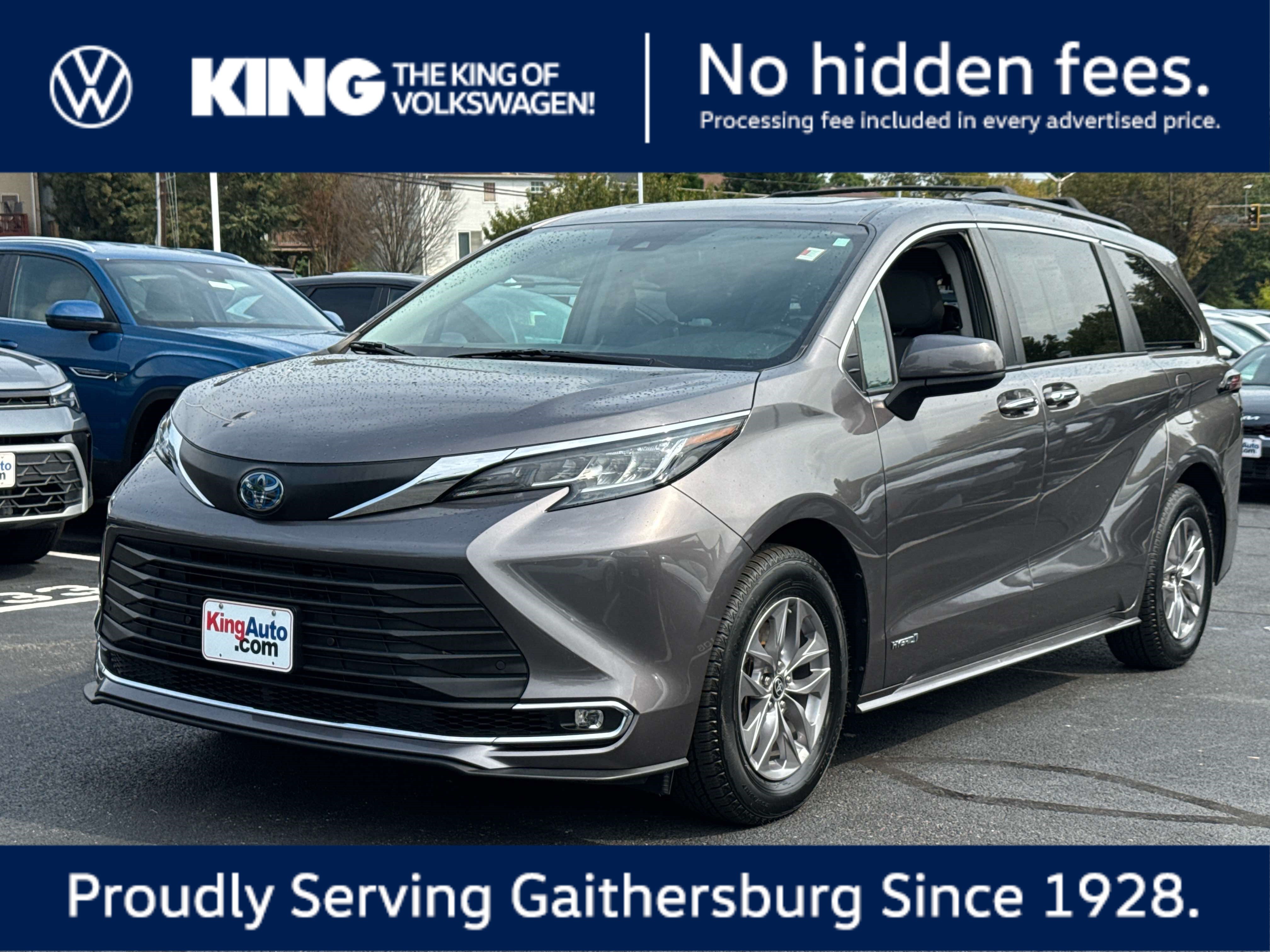 Used 2021 Toyota Sienna XLE