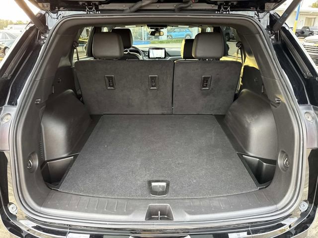 Used 2025 Chevrolet Blazer RS FWD image 21