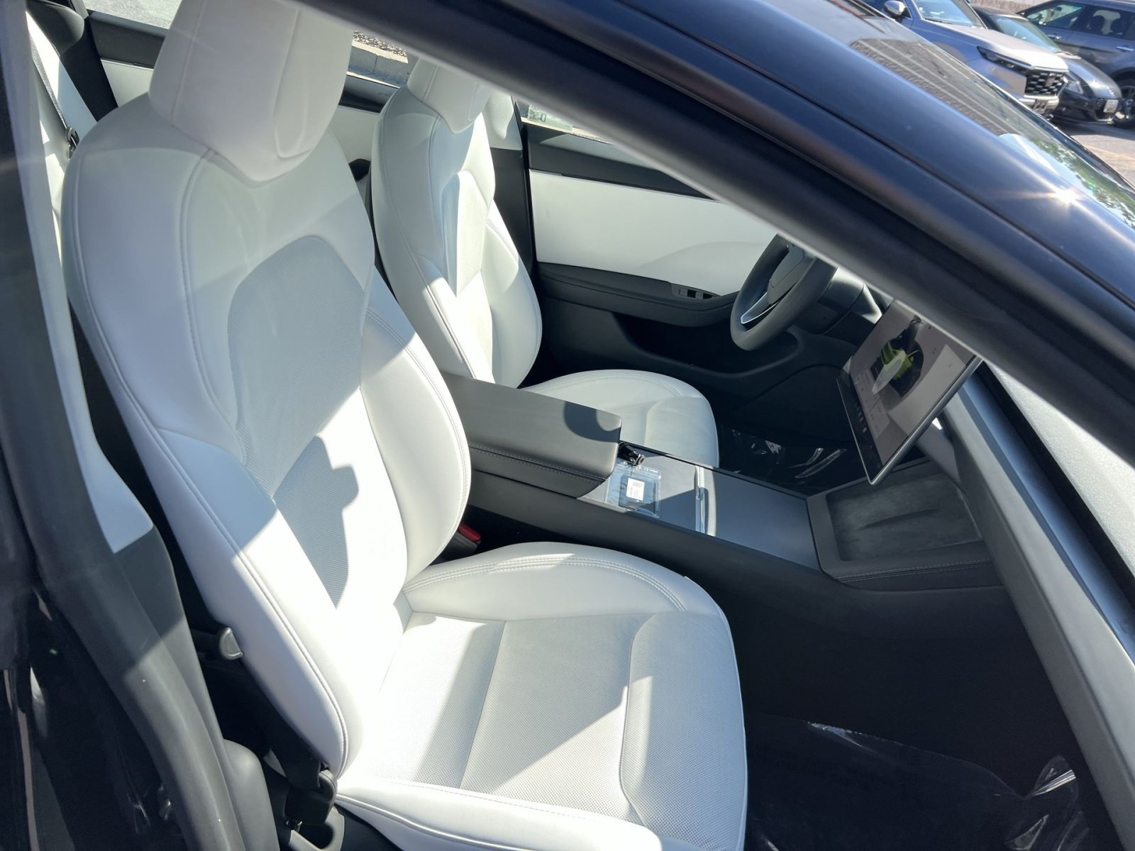 Used 2025 Tesla Model 3 Long Range AWD/4WD image 27