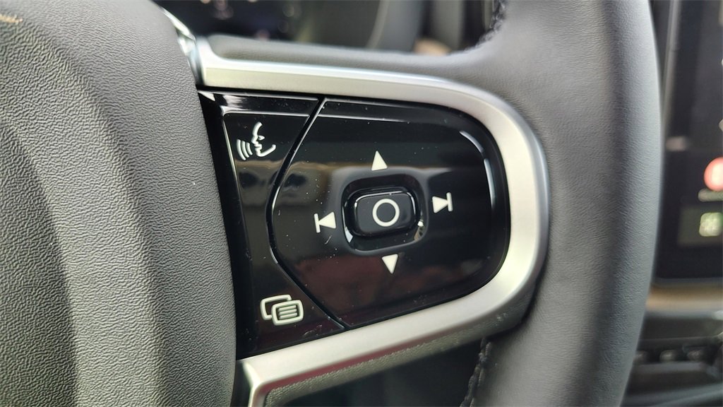 New 2026 Volvo XC60 B5 Core w/ Protection Package Premier image 15