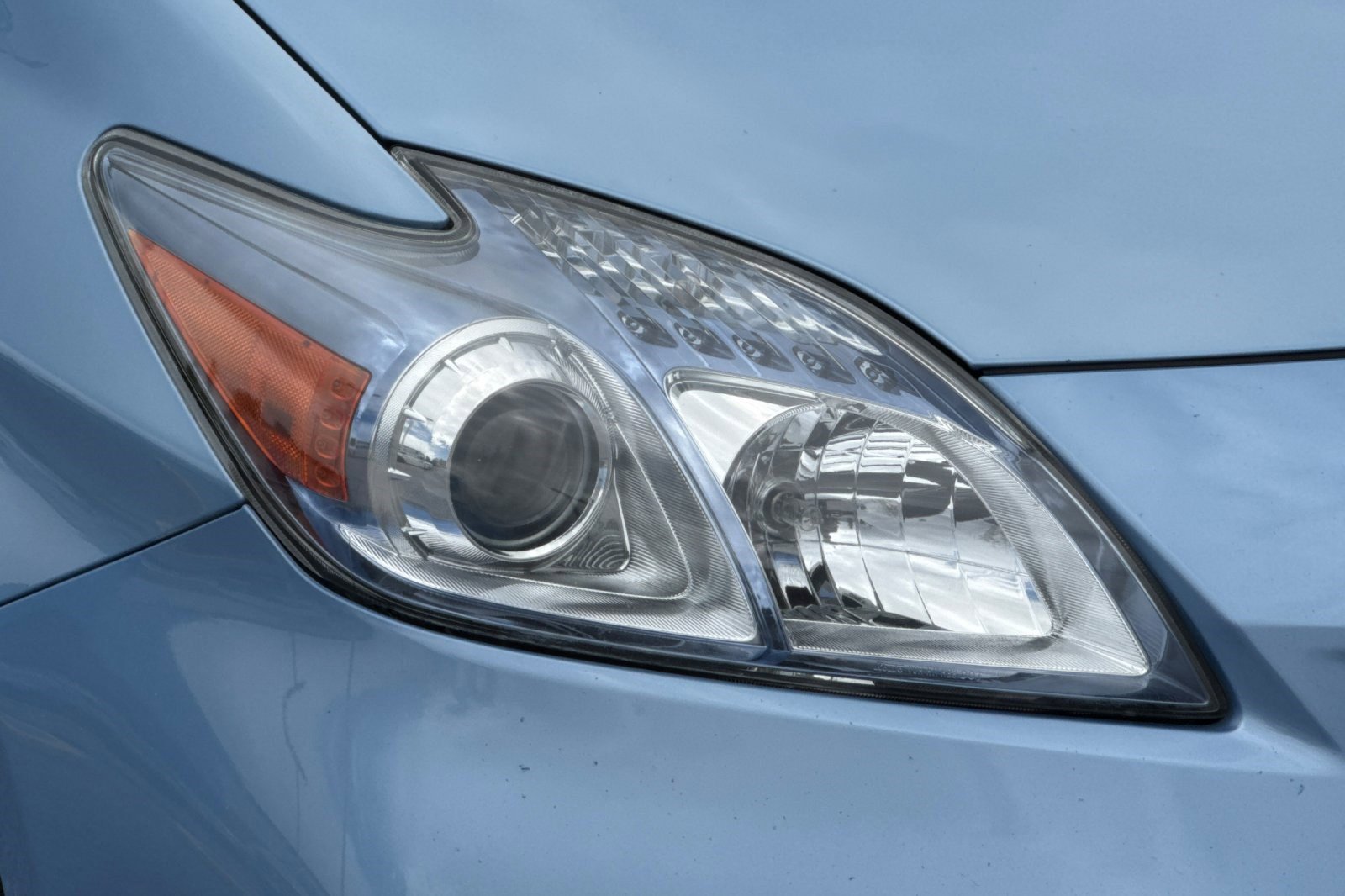 Used 2014 Toyota Prius Prime Advanced image 10