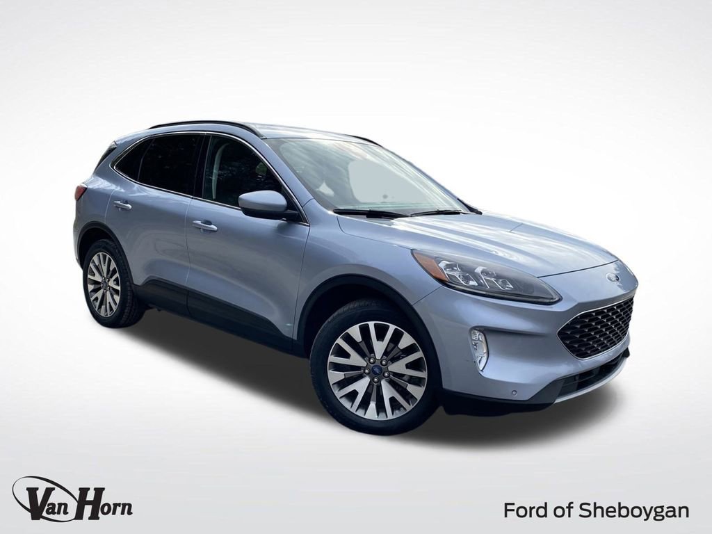 Used 2022 Ford Escape Titanium w/ Class II Trailer Tow Package