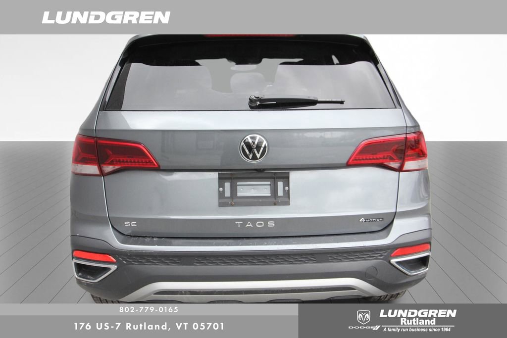 Used 2024 Volkswagen Taos SE image 42