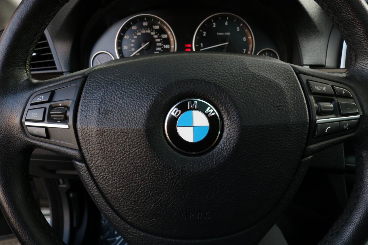 Used 2014 BMW 535i xDrive Sedan AWD/4WD image 33